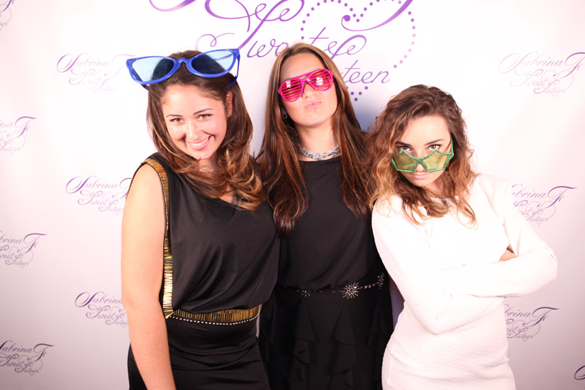 photo-backdrop-booth-12