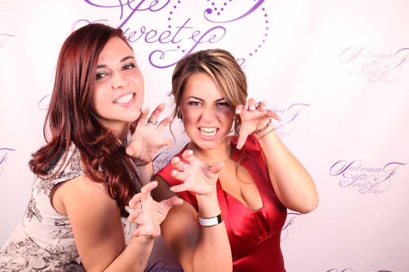 photo-backdrop-booth-13